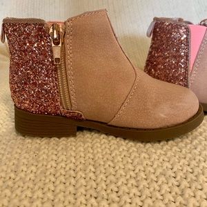 Osh Kosh toddler girl boots- size 7